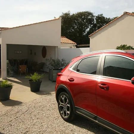 Semesterbostad Maison 2 Avec Jardin Pres De La Plage, Deco Raffinee, Equipements Complets, Parking Inclus - Fr-1-22-358 La Tranche-sur-Mer